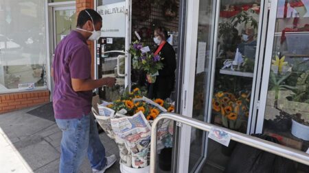 Las ventas minoristas en EE.UU. caen el 0.1 %, la primera bajada en siete meses