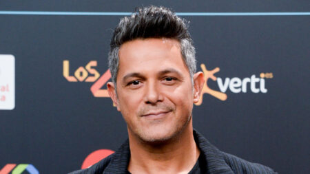 Alejandro Sanz hace generoso donativo a damnificados por Otis: «Mi corazón late por México»