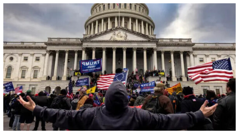 Manifestantes a favor de Trump se reúnen frente al Capitolio de Estados Unidos en Washington el 6 de enero de 2021. (Brent Stirton/Getty Images)