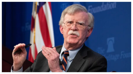 Acuerdo de rehenes y tregua con Hamás es un «trato muy malo para Israel», según John Bolton