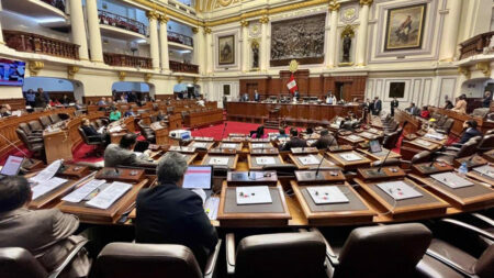 Congreso peruano aprueba ley que limita delitos de lesa humanidad