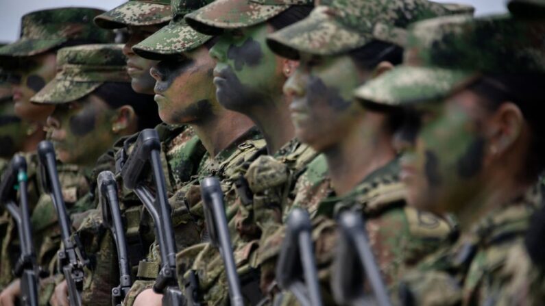 Soldados colombianos en el departamento de Cundinamarca, Colombia, el 6 de febrero de 2019. (Guillermo Legaria/AFP vía Getty Images)