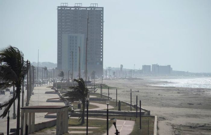 Una foto de archivo de uno de los sectores de la ciudad de Coatzacoalcos, en el estado de Veracruz, México. (EFE/Ángel Hernández)