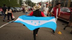 EE.UU. insta a Honduras a evitar la violencia en la crisis por la elección del fiscal