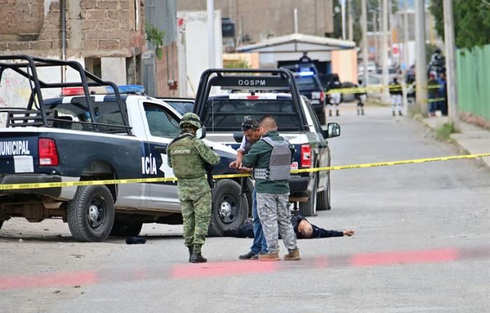 Una foto de archivo de miembros del Ejército Mexicano que acuden a la zona donde se denunció la desaparición de unos colombianos en Zacatecas, México. (EFE/ Madla Hartz)