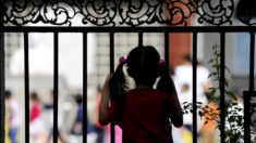 Hamás libera a una niña estadounidense de 4 años que habían tomado como rehén