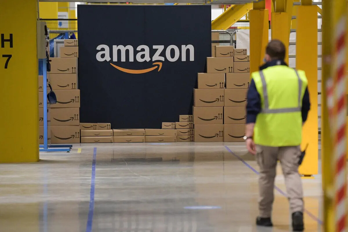 Amazon lanza cursos gratis de IA para millones tras la creciente demanda de expertos en IA