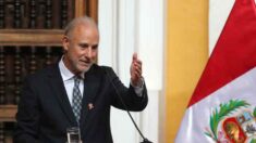 Perú descarta que regresen sus embajadores a Colombia y México tras crisis diplomática