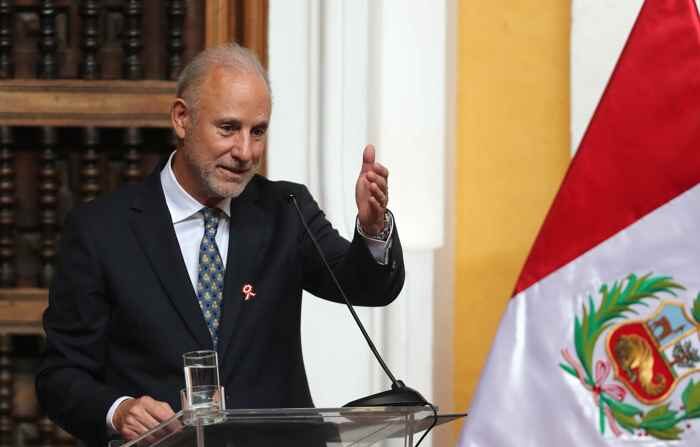 El ministro de Relaciones Exteriores de Perú, Javier González-Olaechea, en una fotografía de archivo. (EFE/Paolo Aguilar)