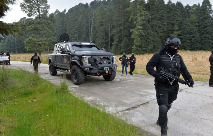 México despliega a 12,675 elementos de las Fuerzas Armadas ante las masacres en Guerrero