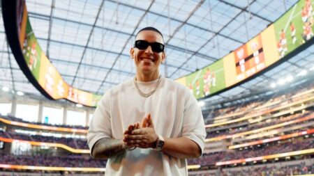 «Jesús vive en mí y yo viviré para él», dice Daddy Yankee al anunciar el inicio de una vida espiritual