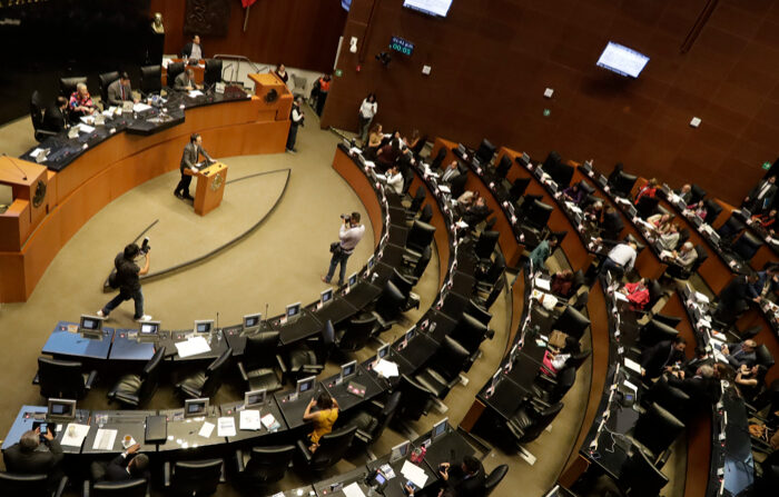 Una foto de archivo de una vista general de una sesión plenaria del Senado de México, en la Ciudad de México. (EFE/Madla Hartz)

