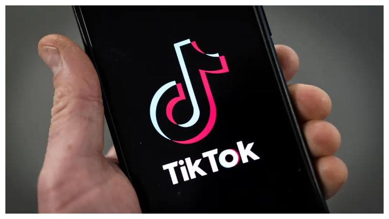 Logo de TikTok en un iPhone, en Londres, el 28 de febrero del 2023. (Dan Kitwood/Getty Images)