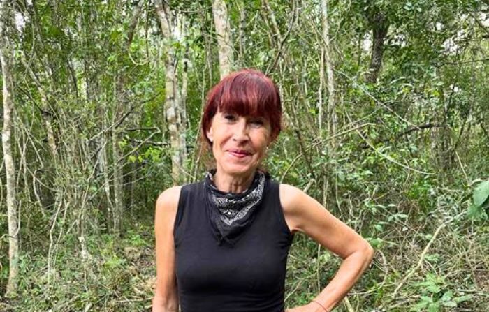 Arqueóloga española Carmen Varela Torrecilla posa tras una entrevista con EFE el 16 de diciembre de 2023, en la zona arqueológica de Xbaatún en Yucatan, México. (EFE/Martha López Huan)