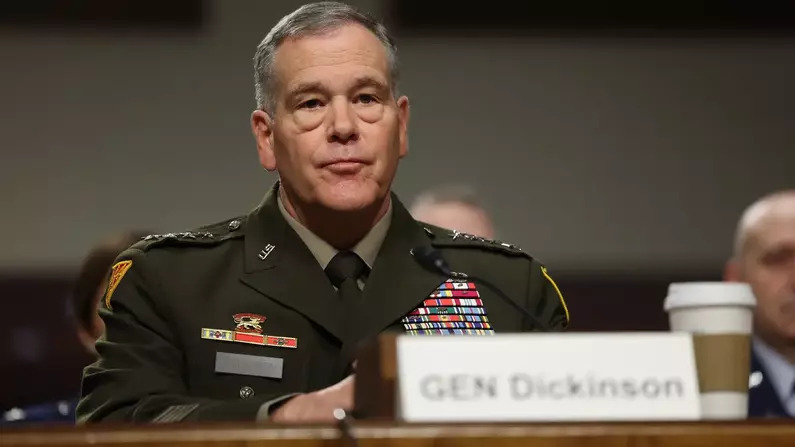El general James Dickinson, comandante del Mando Espacial de EE. UU., declara ante el Comité de las Fuerzas Armadas del Senado en Washington, el 09 de marzo de 2023. (Kevin Dietsch/Getty Images)