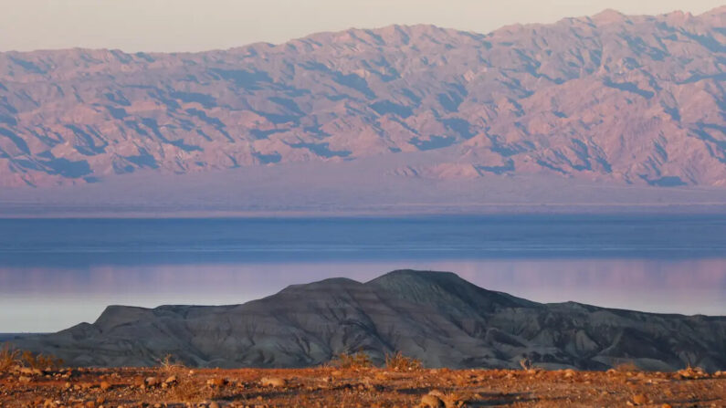 El Parque Estatal del Desierto Anza-Borrego (abajo), se encuentra cerca del Mar de Salton cerca de Borrego Springs, California, el 23 de marzo de 2022. (Mario Tama/Getty Images)