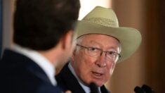 Ken Salazar reconoce que 70% de armas que llegan a México provienen de EE.UU.