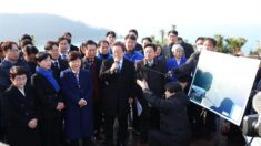 Apuñalan en el cuello al líder del principal partido de la oposición surcoreana