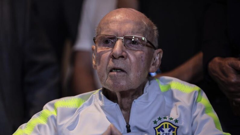 Foto de archivo delexentrenador y exjugador de la selección brasileña de fútbol Mário Jorge Lobo Zagallo. EFE/Antonio Lacerda