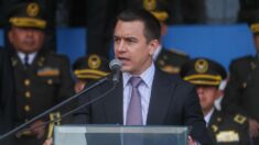 Presidente Noboa advierte que presos repatriados a Colombia no podrán volver a Ecuador