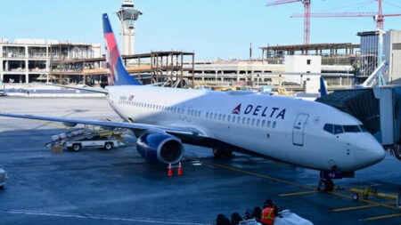 Boeing 757 pierde rueda delantera mientras se preparaba para despegar en Atlanta