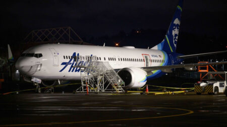 La FAA no levantará la orden de detención de los Boeing 737 MAX mientras siguen las inspecciones de seguridad