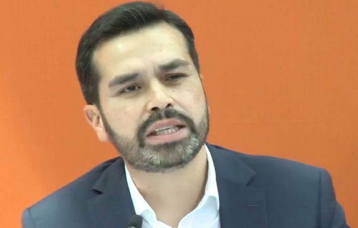 Jorge Álvarez Máynez se registra como precandidato de Movimiento Ciudadano en la sede de su partido, en Ciudad de México, el 10 de enero de 2024. (Cortesía: Movimiento Ciudadano)