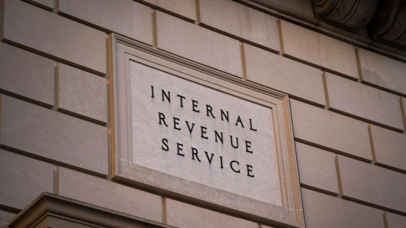 El edificio del Servicio de Impuestos Internos (IRS) en Washington el 4 de enero de 2024. (Madalina Vasiliu/The Epoch Times)