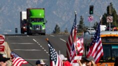 Convoy «Recuperemos nuestra frontera» se dirige al sur para exigir seguridad fronteriza