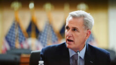 McCarthy dice que son “peligrosamente confusos” los comentarios de Biden sobre Taiwán