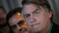 Hacen redada en casa del expresidente Bolsonaro y sus partidarios alegan persecución política