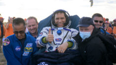 Astronauta Frank Rubio recibe condecoración del Ejército de EE.UU. por su hazaña espacial