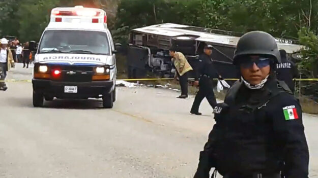 Al menos 10 muertos deja accidente carretero en el estado mexicano de San Luis Potosí