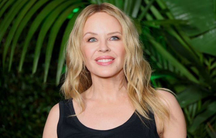 Kylie Minogue asiste al estreno de "Bob Marley: One Love" de Paramount Pictures en el Regency Village Theatre, el 6 de febrero de 2024 en Los Ángeles, California. (Leon Bennett/Getty Images)