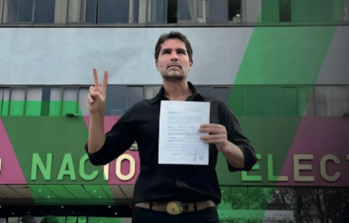 Eduardo Verástegui se registra como candidato presidencial independiente en México