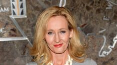 JK Rowling denuncia alojamiento de varones transexuales en cárceles de mujeres