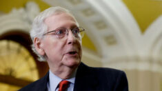 Los 2 principales republicanos del Senado piden que se aborde el impeachment a Mayorkas