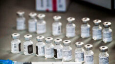 Hombre de 40 años muere de miocarditis tras su segunda vacuna de Pfizer contra COVID en Japón