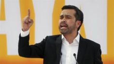 Opositor Máynez defiende por «decencia» la reducción de la jornada laboral en México