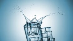 Beber agua helada podría implicar riesgos, explica especialista en medicina tradicional china