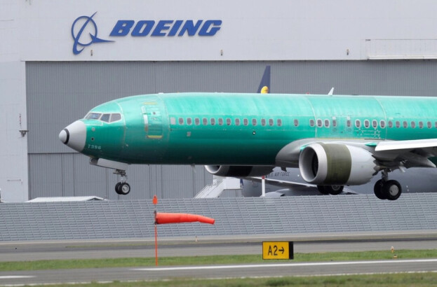 Un avión Boeing 737 Max 8 aterriza después de un vuelo de prueba en Boeing Field en Seattle el 10 de abril de 2019. (Ted S. Warren/Foto AP)