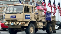 Caravana pro-Trump recorre el bastión demócrata de Massachusetts