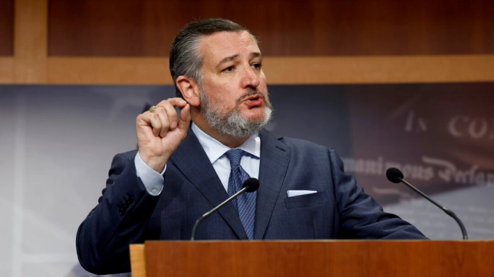 El senador Ted Cruz (republicano de Texas) habla durante una rueda de prensa sobre seguridad fronteriza en el Capitolio de Estados Unidos, el 27 de septiembre de 2023. (Anna Moneymaker/Getty Images)
