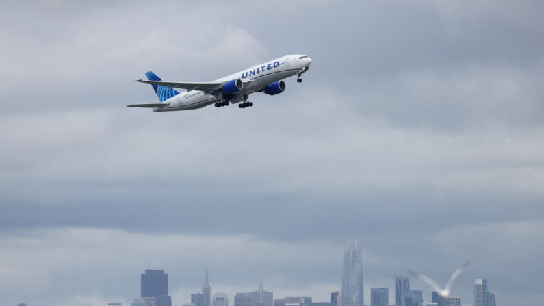 Un avión de United Airlines en una fotografía de archivo. (Justin Sullivan/Getty Images)
