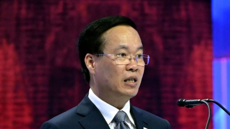 El presidente vietnamita Vo Van Thuong pronuncia un discurso en la Semana de Líderes del Foro de Cooperación Económica Asia-Pacífico (APEC) en San Francisco, California, el 15 de noviembre de 2023. (Andrew Caballero-Reynolds/AFP vía Getty Images)