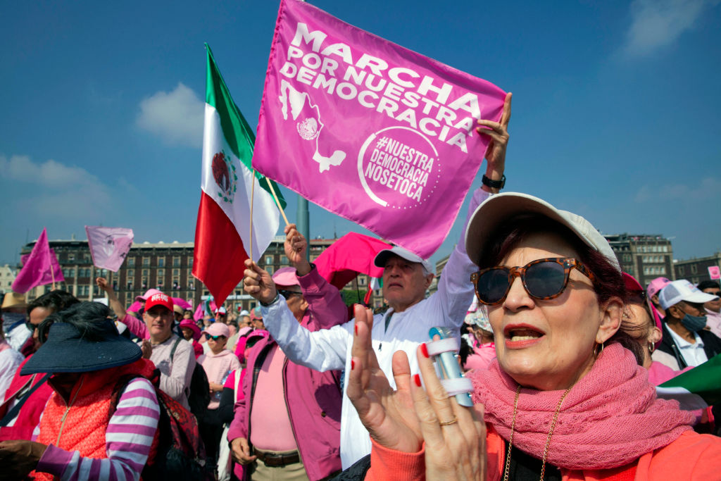Marcha la «Marea Rosa» el 19 de mayo por la democracia en México, lo que tiene que saber