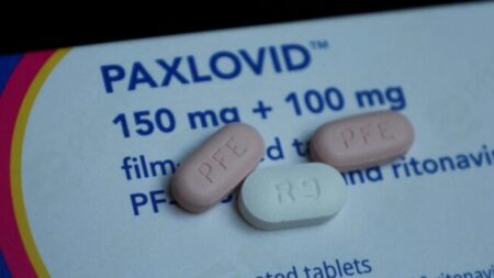 Paxlovid utilizado contra COVID-19 ya no está permitido en EE.UU. para uso de emergencia