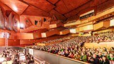 La orquesta en vivo de Shen Yun elevó la experiencia cultural, dicen miembros de fundación deportiva