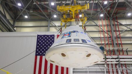 NASA y Boeing fijan para el 1 de mayo despegue del primer vuelo tripulado de Starliner