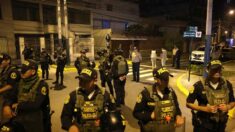 Fiscalía y policía allanan casa de presidenta de Perú